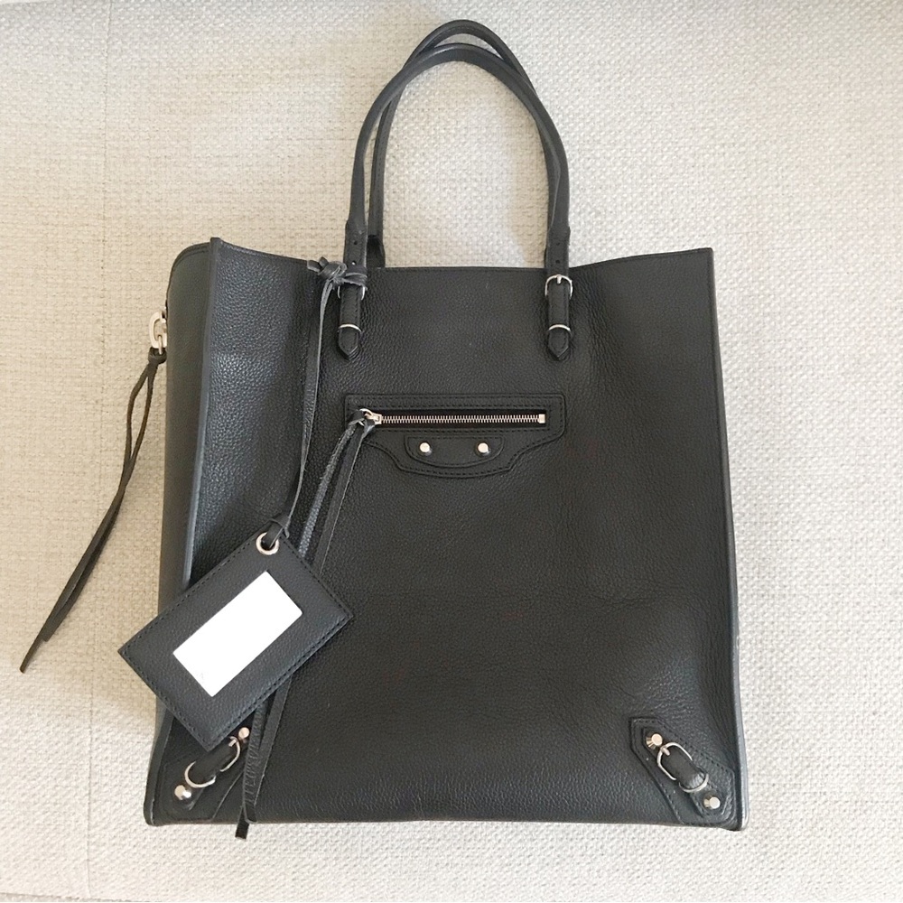 Balenciaga Papier A5 Black Pebbled Leather Tote Zip Sides